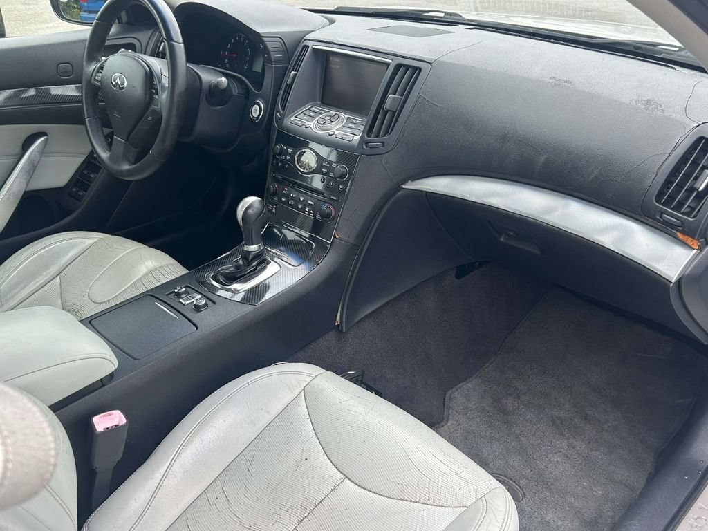 Used 2009 INFINITI G37 Convertible w/ Premium Pkg RWD image 15