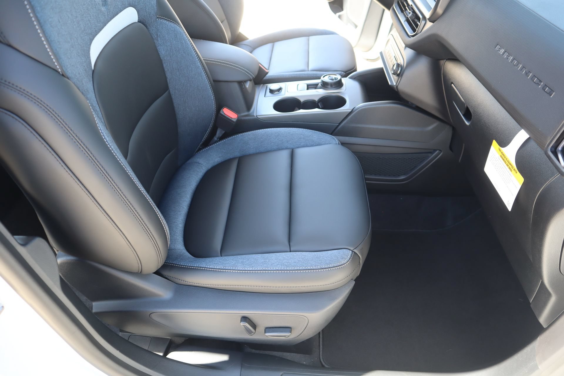 New 2026 Ford Bronco Sport Outer Banks w/ Outer Banks Tech Package+ AWD/4WD image 14