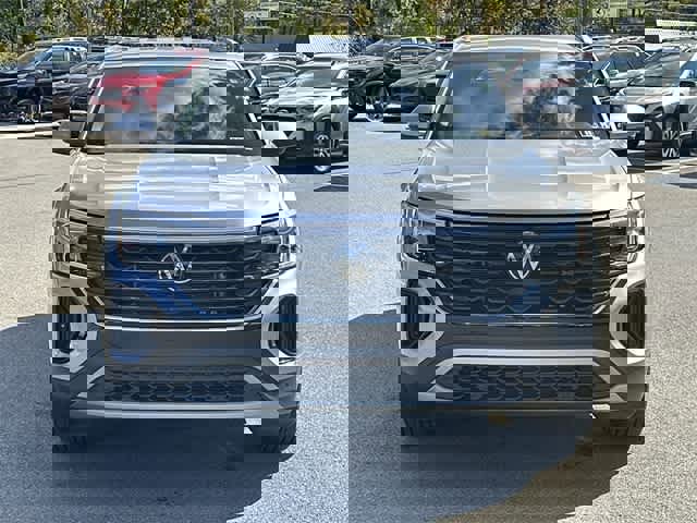 Used 2024 Volkswagen Atlas Cross Sport SE image 27