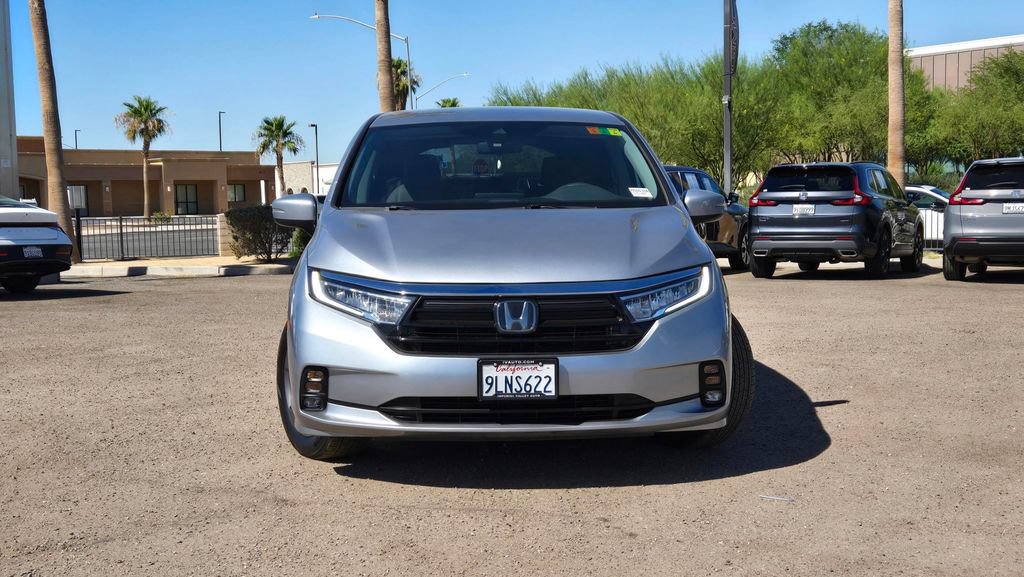 Used 2024 Honda Odyssey EX image 2