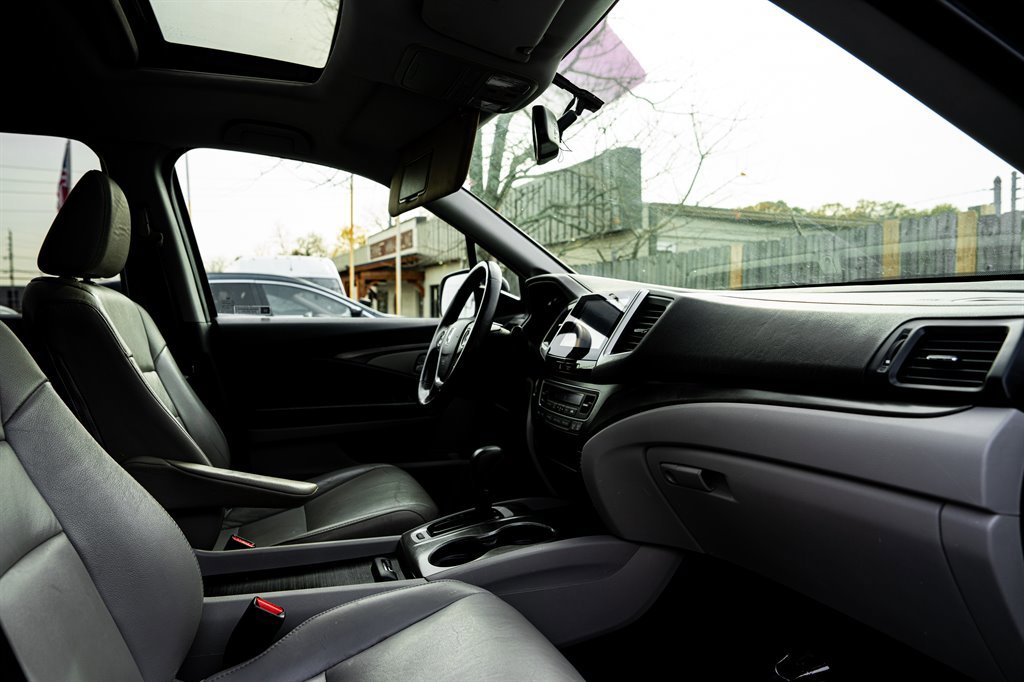 Used 2016 Honda Pilot EX-L image 33