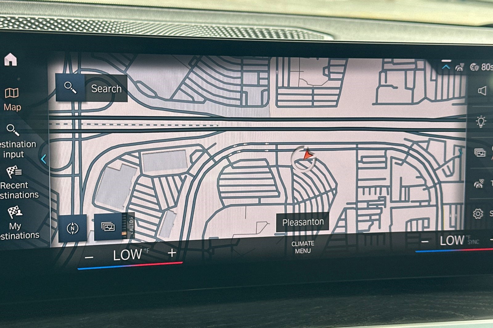 Certified 2023 BMW 330e w/ Premium Package image 24