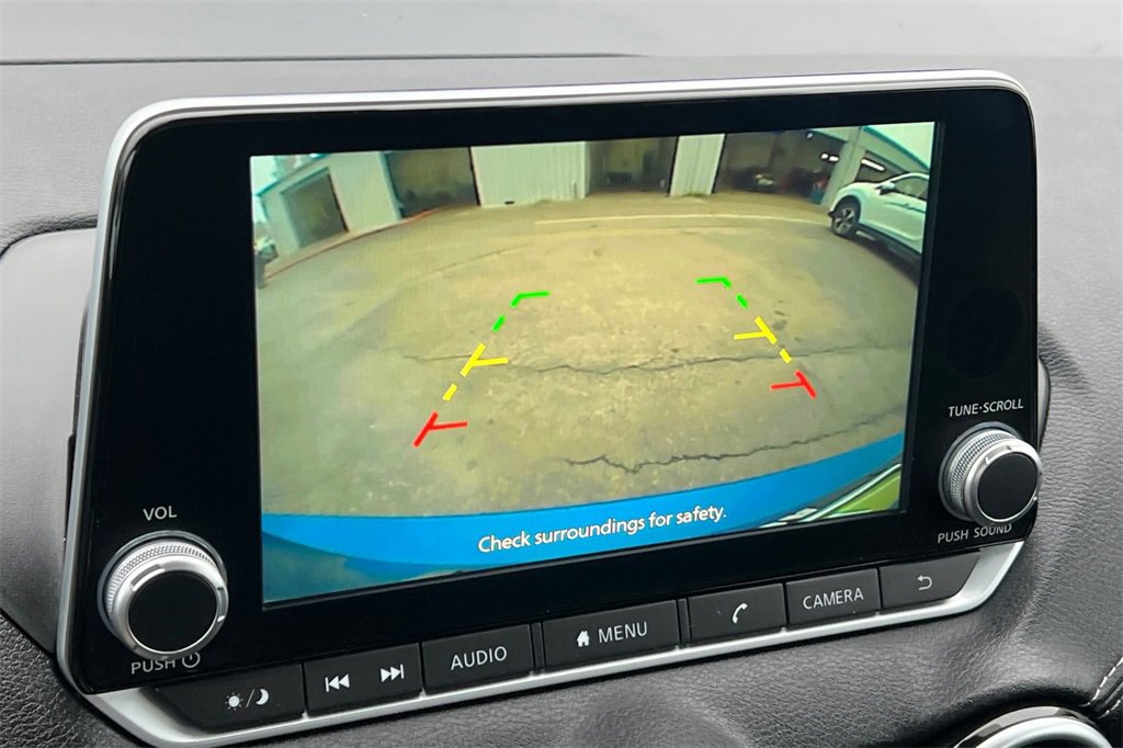 Used 2024 Nissan Sentra SV image 22