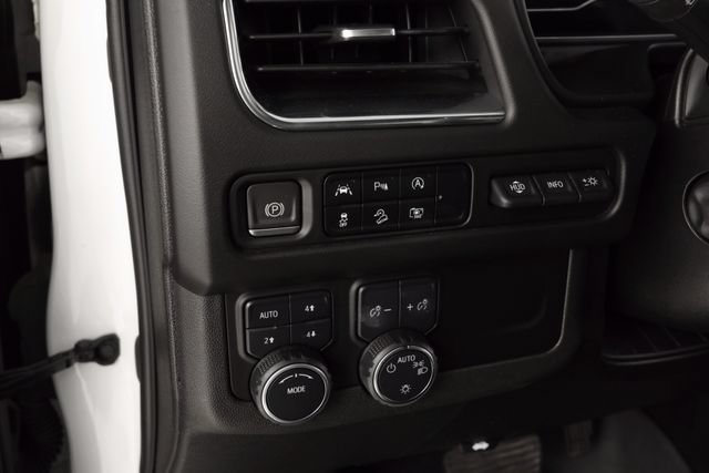 Used 2023 Chevrolet Tahoe High Country w/ LPO, Illumination Package AWD/4WD image 40