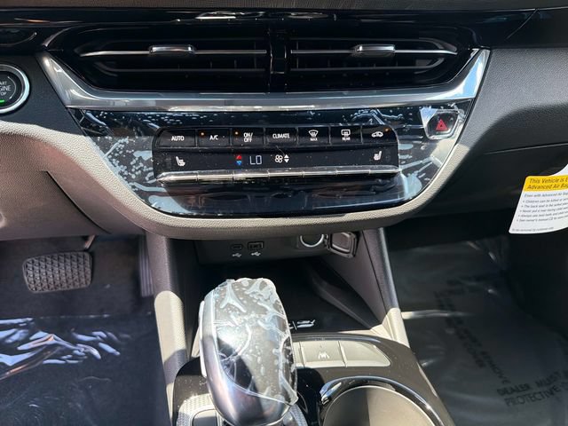 New 2026 Buick Envista Sport Touring FWD image 25