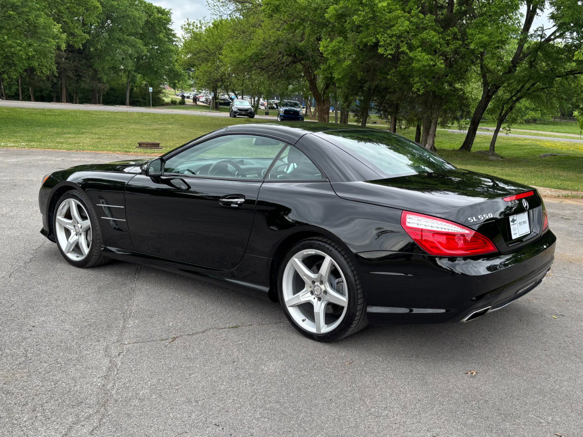 Used 2014 Mercedes-Benz SL 550 image 12
