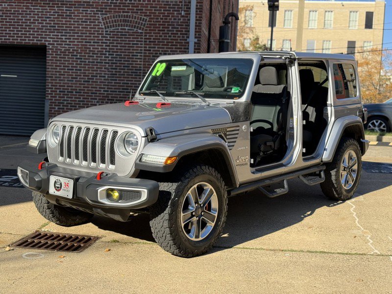 Used 2019 Jeep Wrangler Unlimited Sahara w/ Cold Weather Group image 49