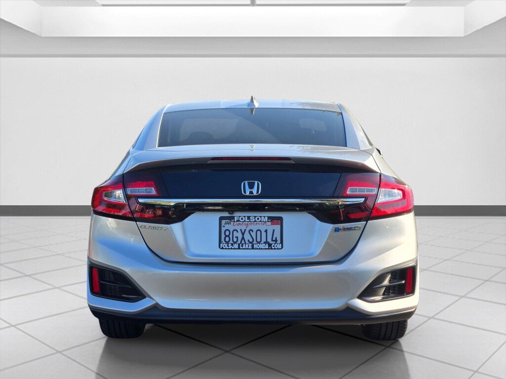 Certified 2018 Honda Clarity Plug-In Hybrid image 6