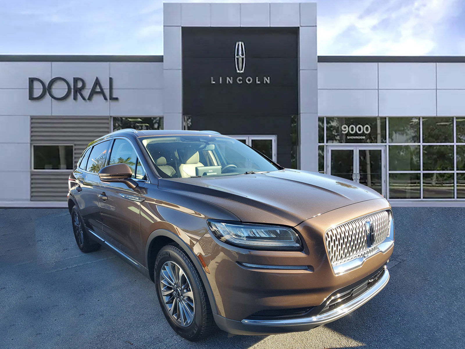 Used 2022 Lincoln Nautilus FWD w/ Premium Package