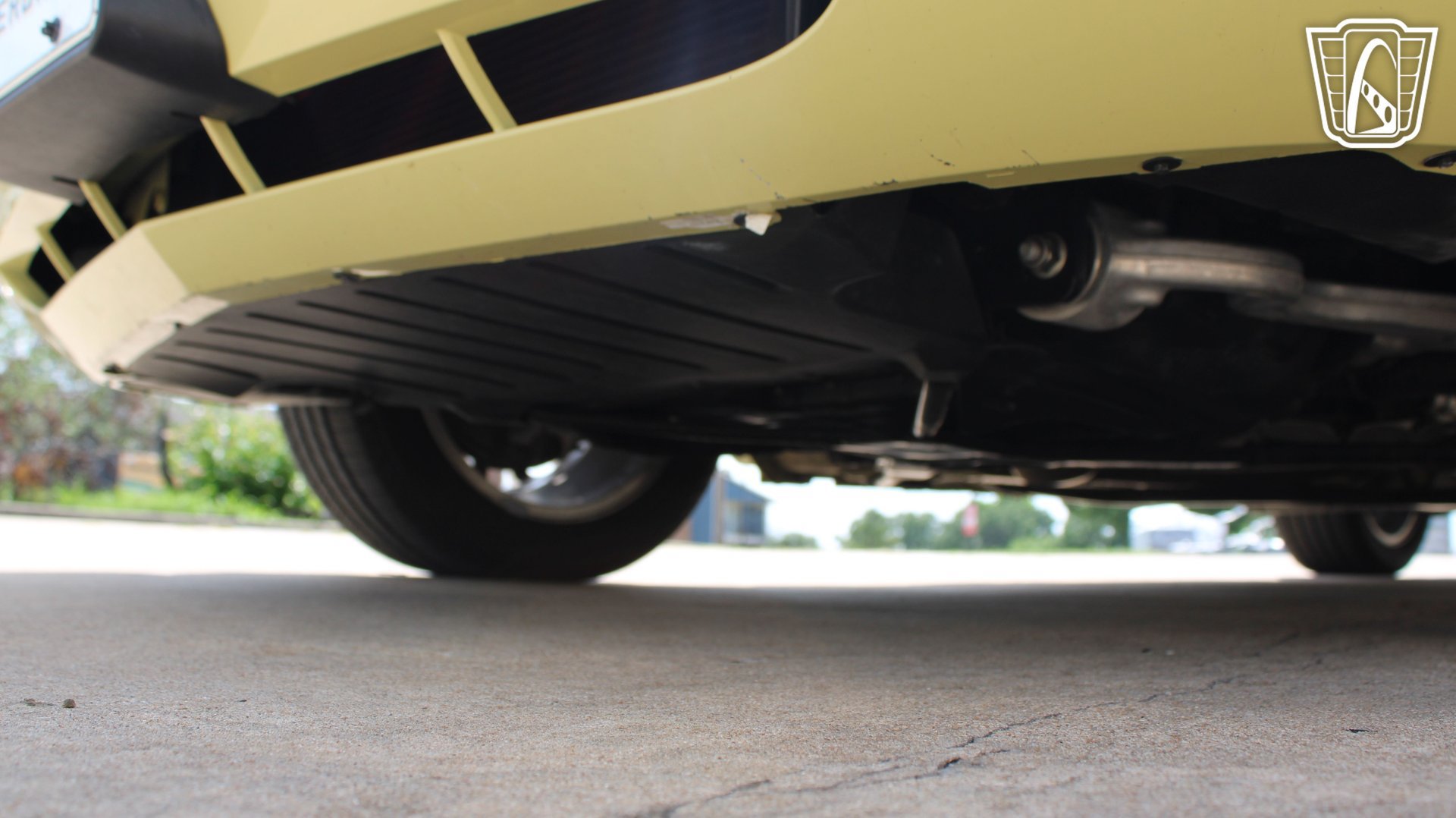 Used 2005 Ford Thunderbird RWD image 19