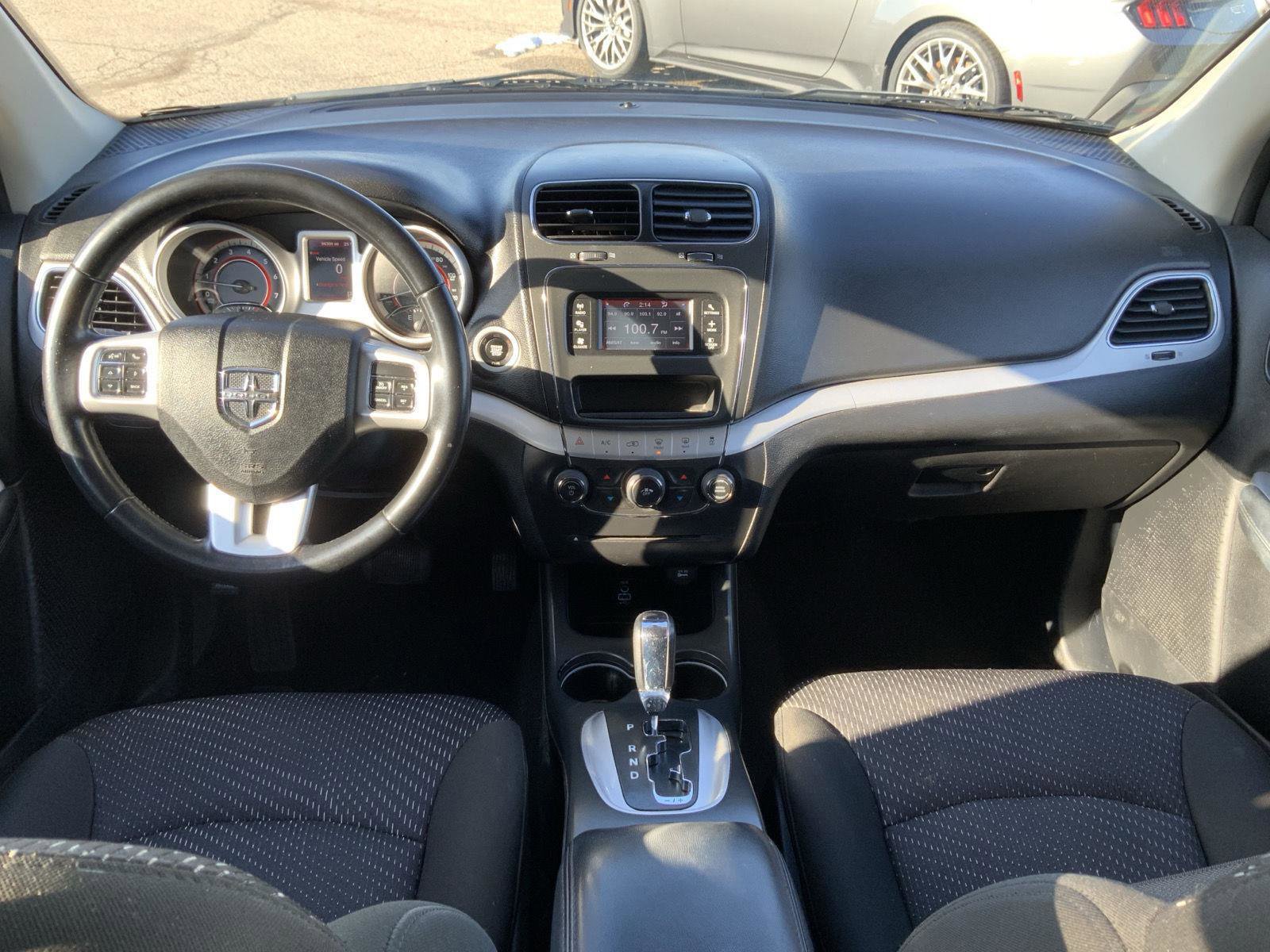 Used 2020 Dodge Journey SE w/ SE Popular Equipment Group image 44