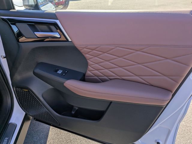 New 2026 Mitsubishi Outlander SEL image 34