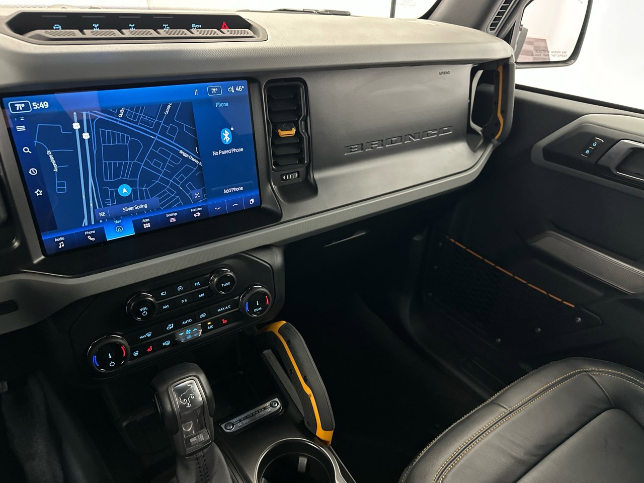 Used 2022 Ford Bronco Badlands image 25