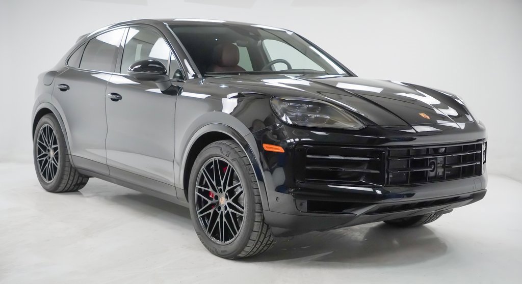 New 2025 Porsche Cayenne S image 8