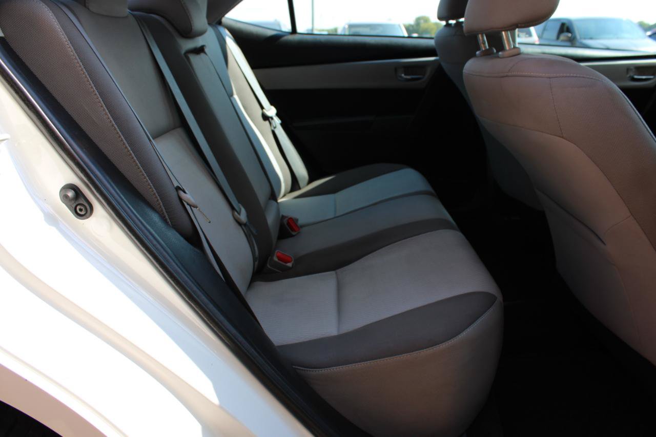 Used 2019 Toyota Corolla LE FWD image 40