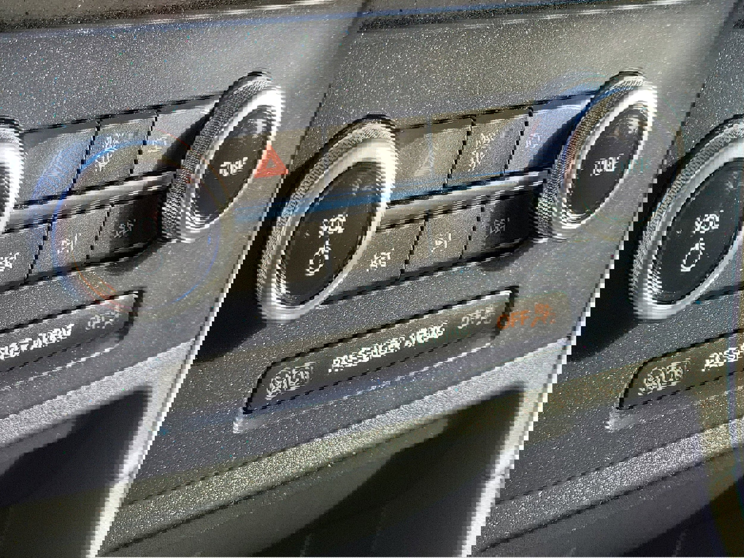 Used 2024 Ford Edge SEL w/ Convenience Package image 28