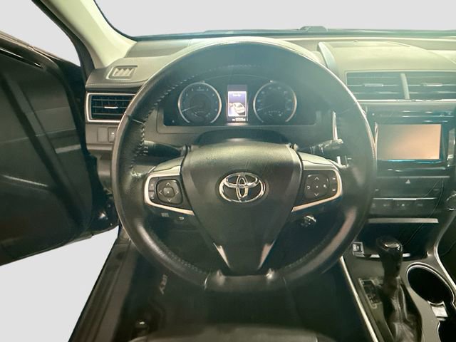 Used 2015 Toyota Camry XLE FWD image 12