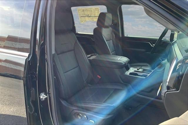 New 2026 GMC Sierra 2500 Denali w/ Technology Package AWD/4WD image 8