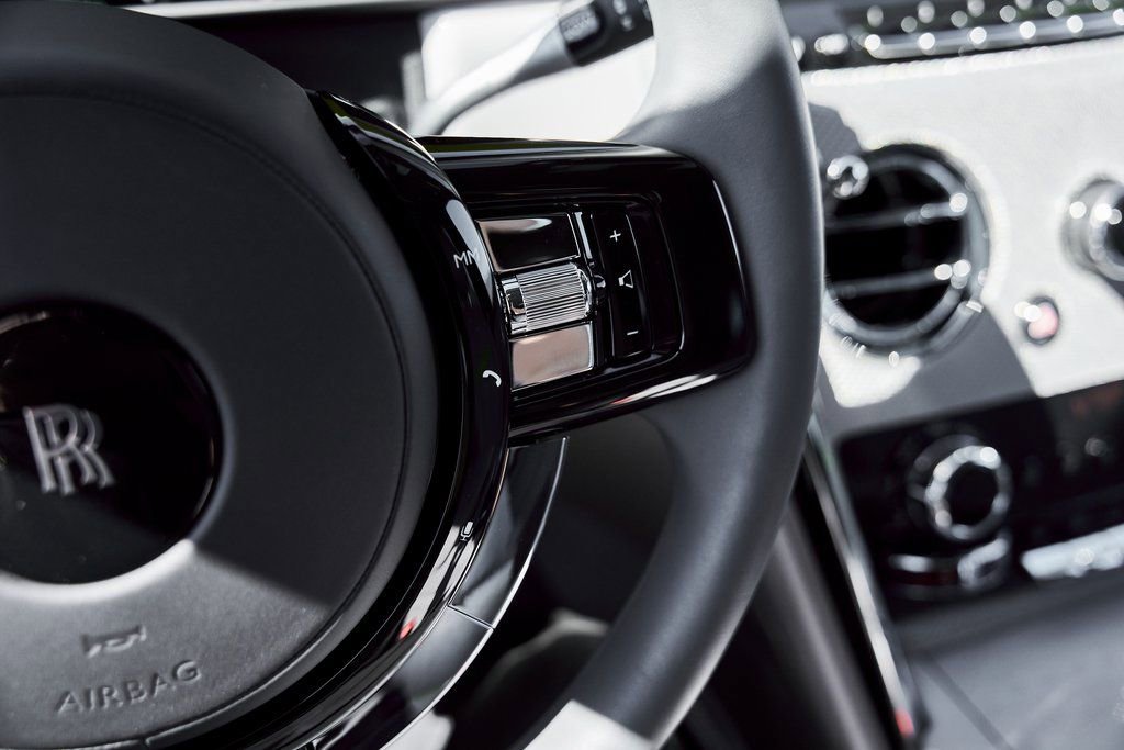 Used 2024 Rolls-Royce Cullinan image 79