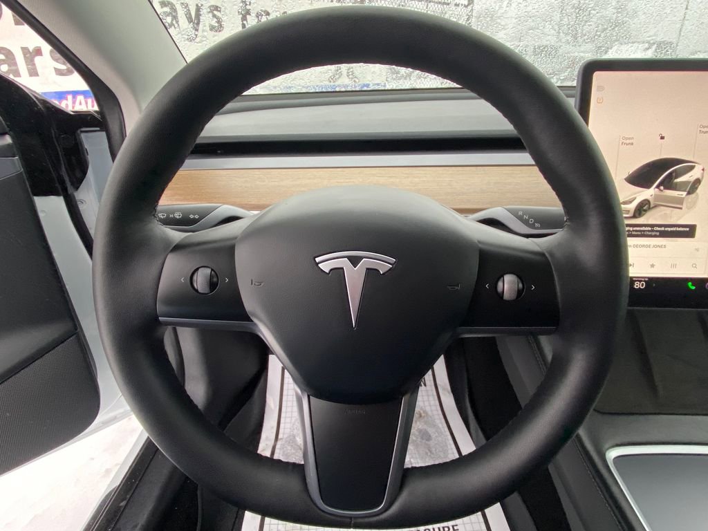 Used 2023 Tesla Model 3 Standard Range image 25