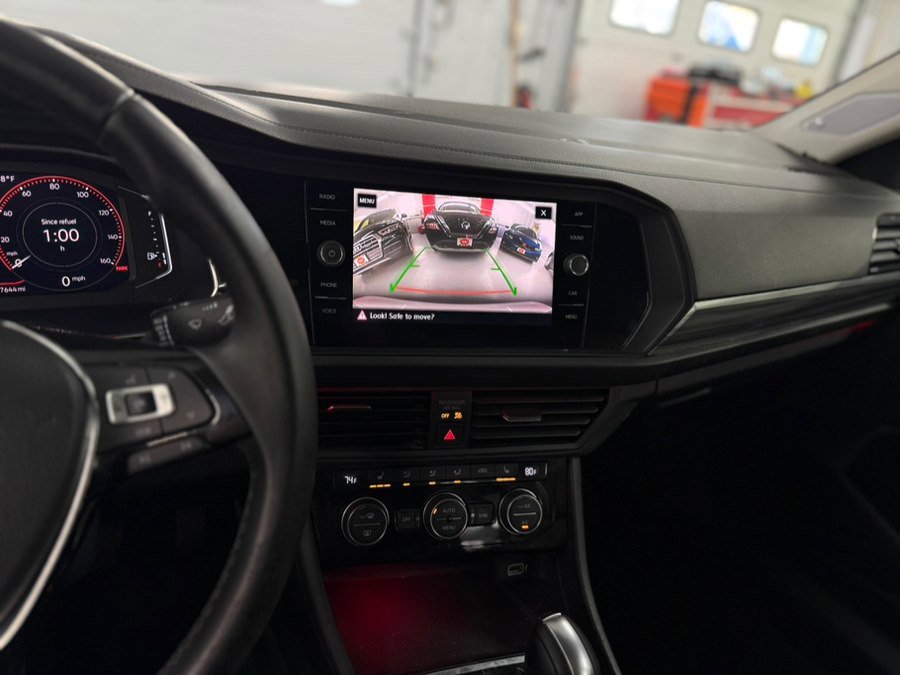 Used 2019 Volkswagen Jetta SEL image 19