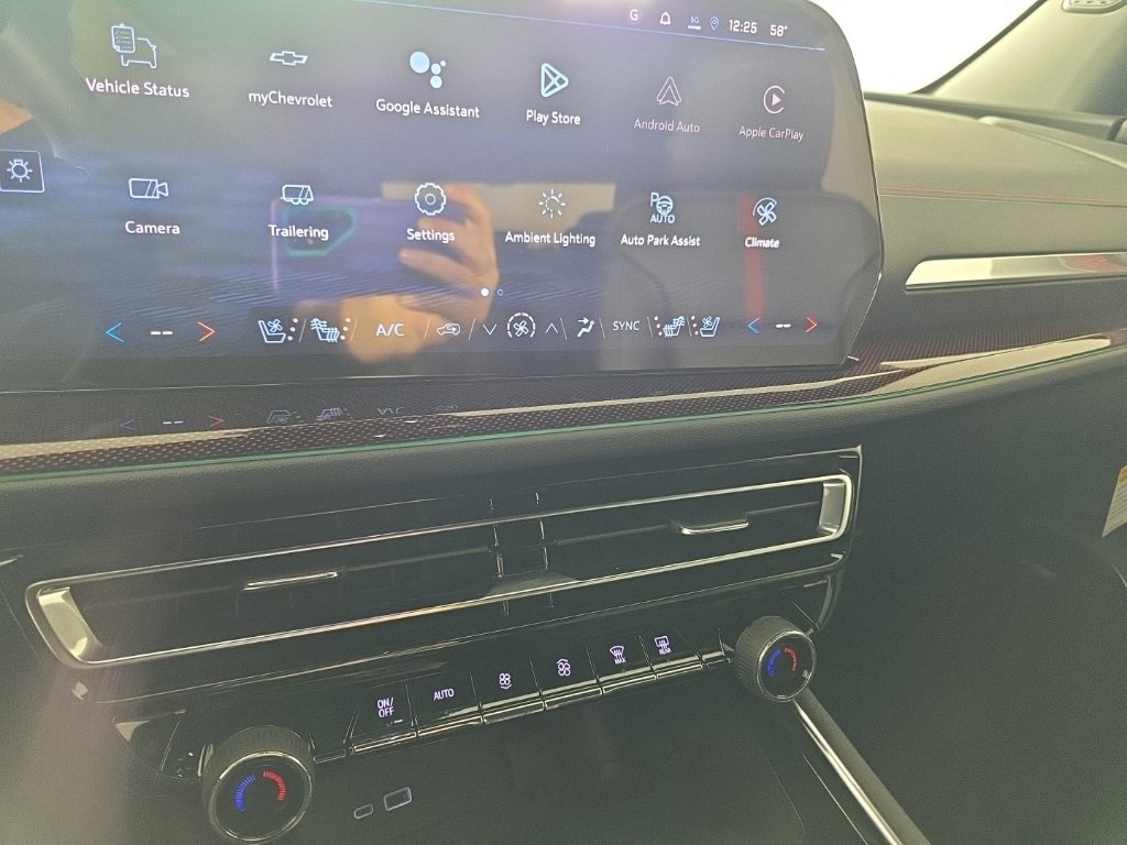 New 2026 Chevrolet Traverse RS image 21