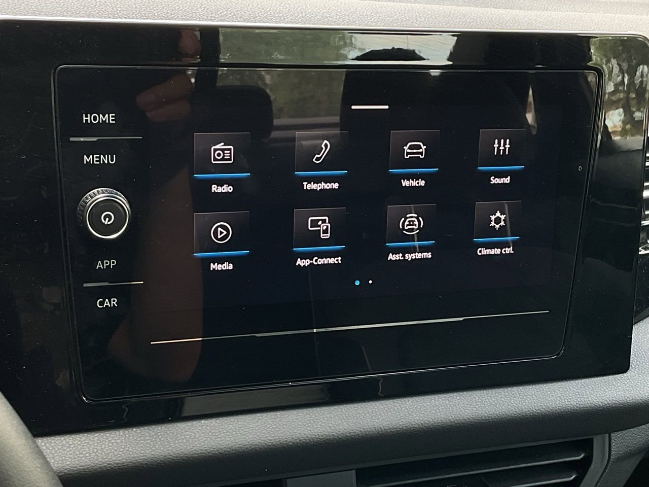 Used 2025 Volkswagen Jetta Sport image 29