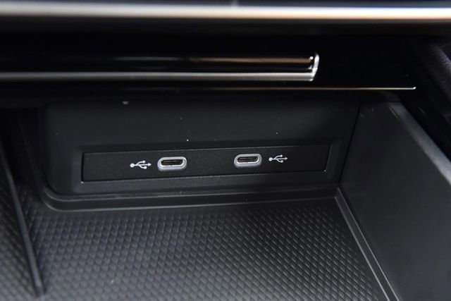 New 2026 Volkswagen Atlas Cross Sport SEL R-Line image 16