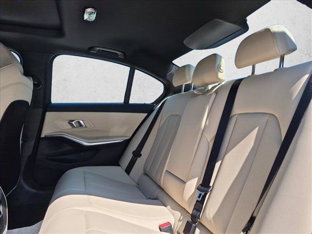 New 2026 BMW 330i xDrive Sedan w/ Convenience Package AWD/4WD image 16