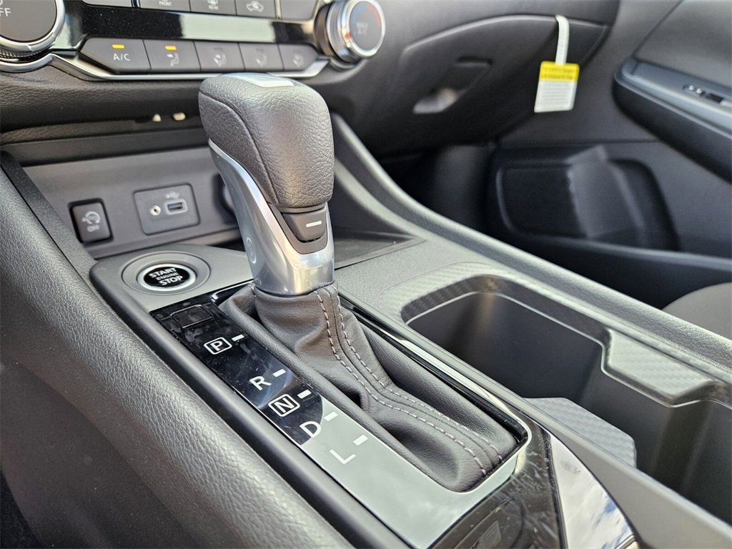 New 2025 Nissan Sentra S image 10