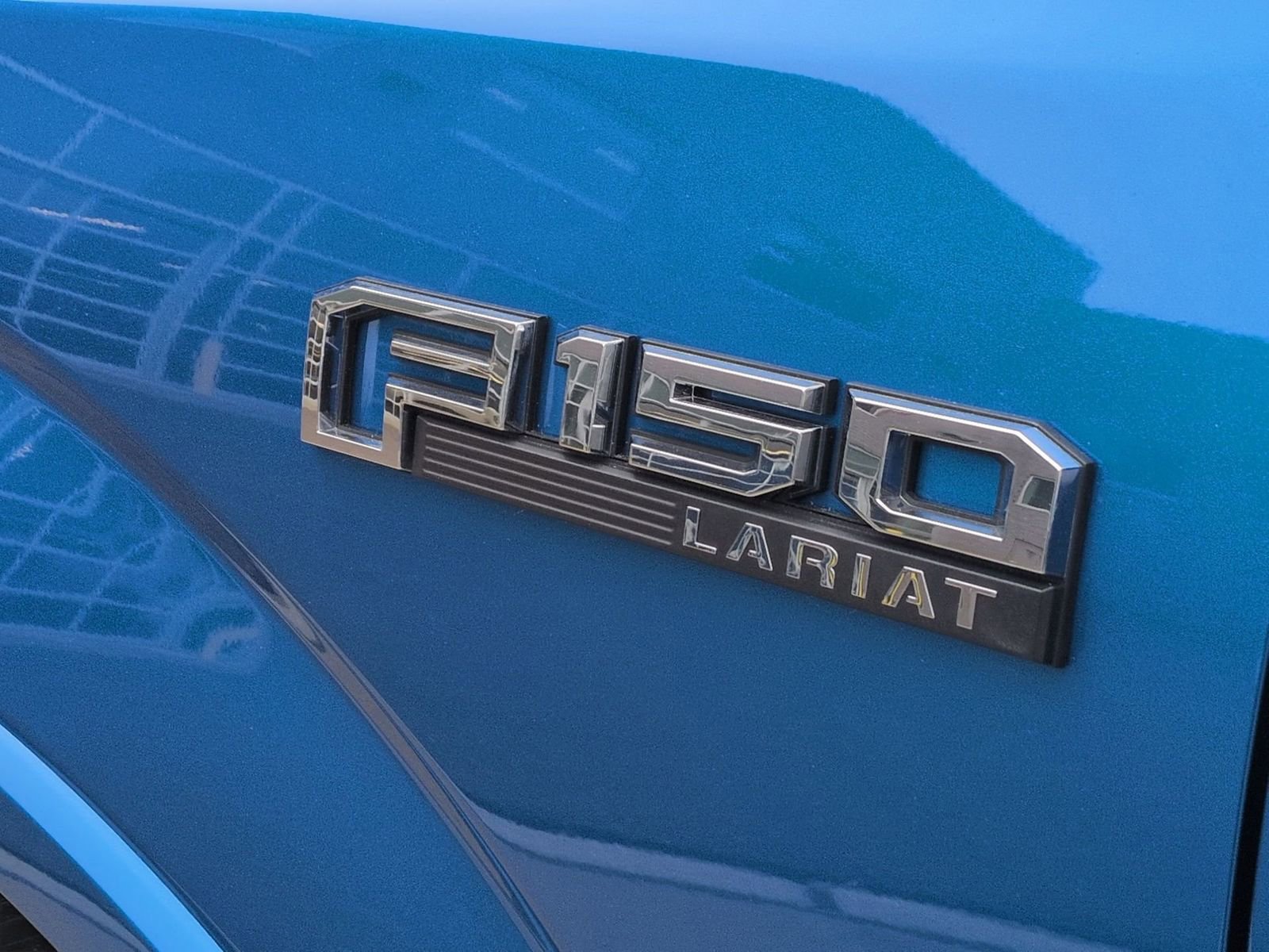 Used 2020 Ford F150 Lariat w/ Equipment Group 502A Luxury image 15