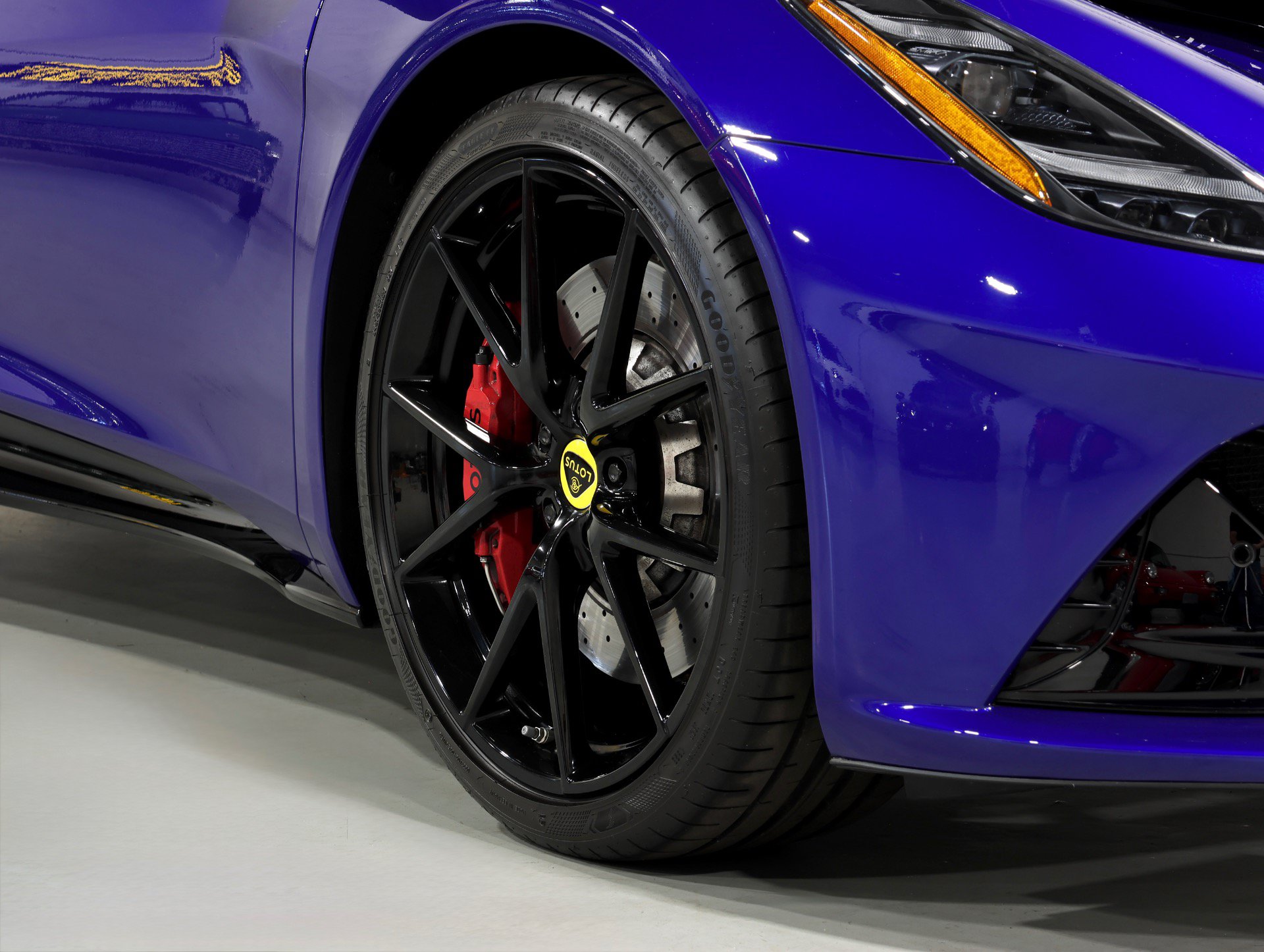 Used 2024 Lotus Emira First Edition RWD image 37