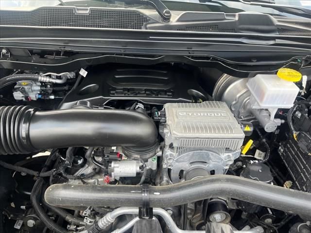 Used 2024 RAM 1500 Laramie image 31