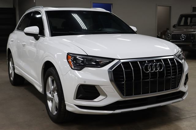 Used 2020 Audi Q3 2.0T Premium w/ Convenience Package AWD/4WD image 7