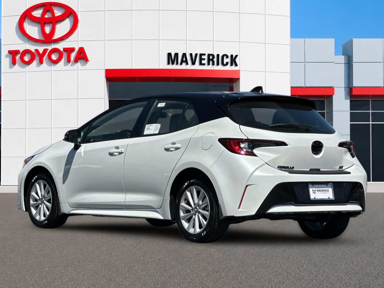 New 2027 Toyota Corolla SE w/ SE Premium Package FWD image 3