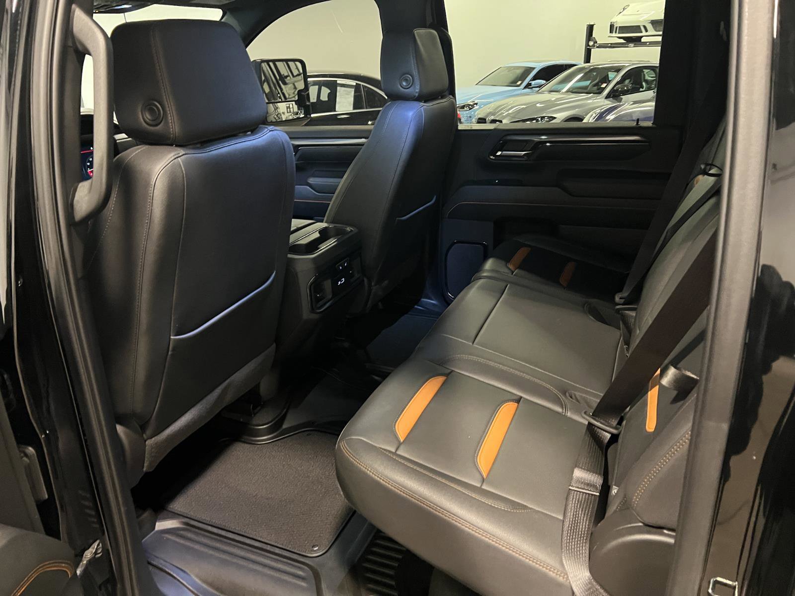 Used 2024 GMC Sierra 2500 AT4 w/ AT4 Premium Plus Package image 30