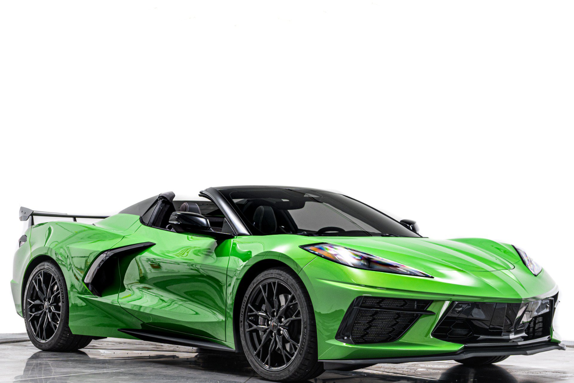 Used 2026 Chevrolet Corvette Stingray Premium Conv w/ Z51 Performance Package RWD image 33