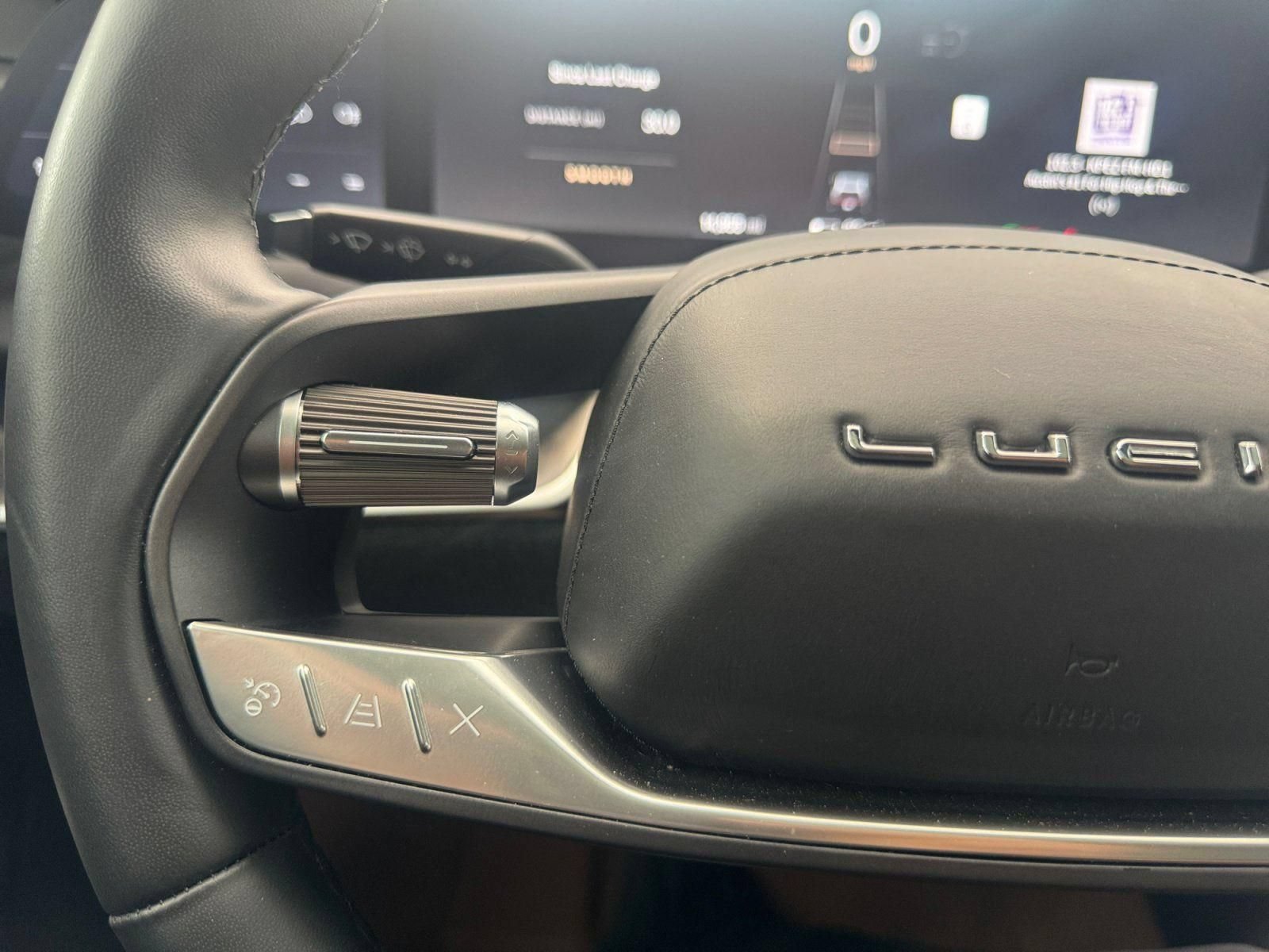 Used 2025 Lucid Air Touring AWD/4WD image 23