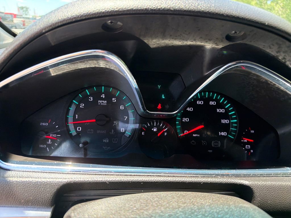 Used 2013 Chevrolet Traverse LT FWD image 14