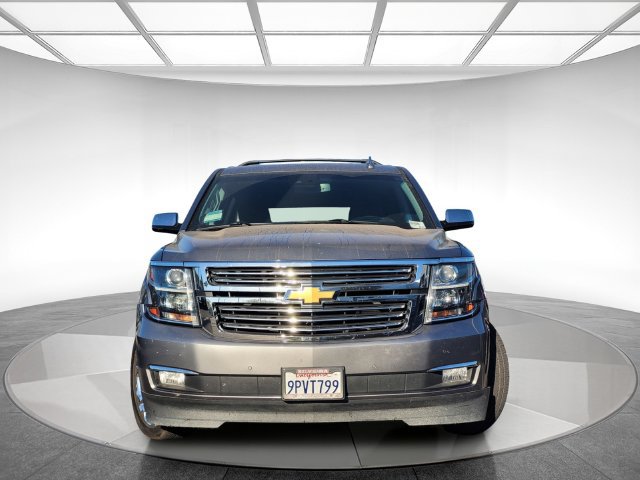 Used 2019 Chevrolet Suburban Premier w/ Premier Plus Edition AWD/4WD image 2