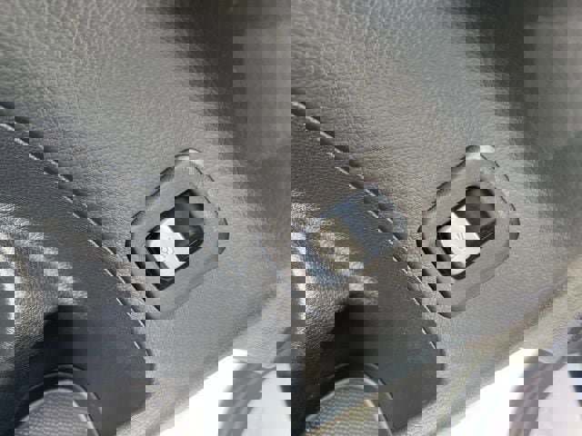 Used 2022 Mercedes-Benz GLC 300 4MATIC image 12