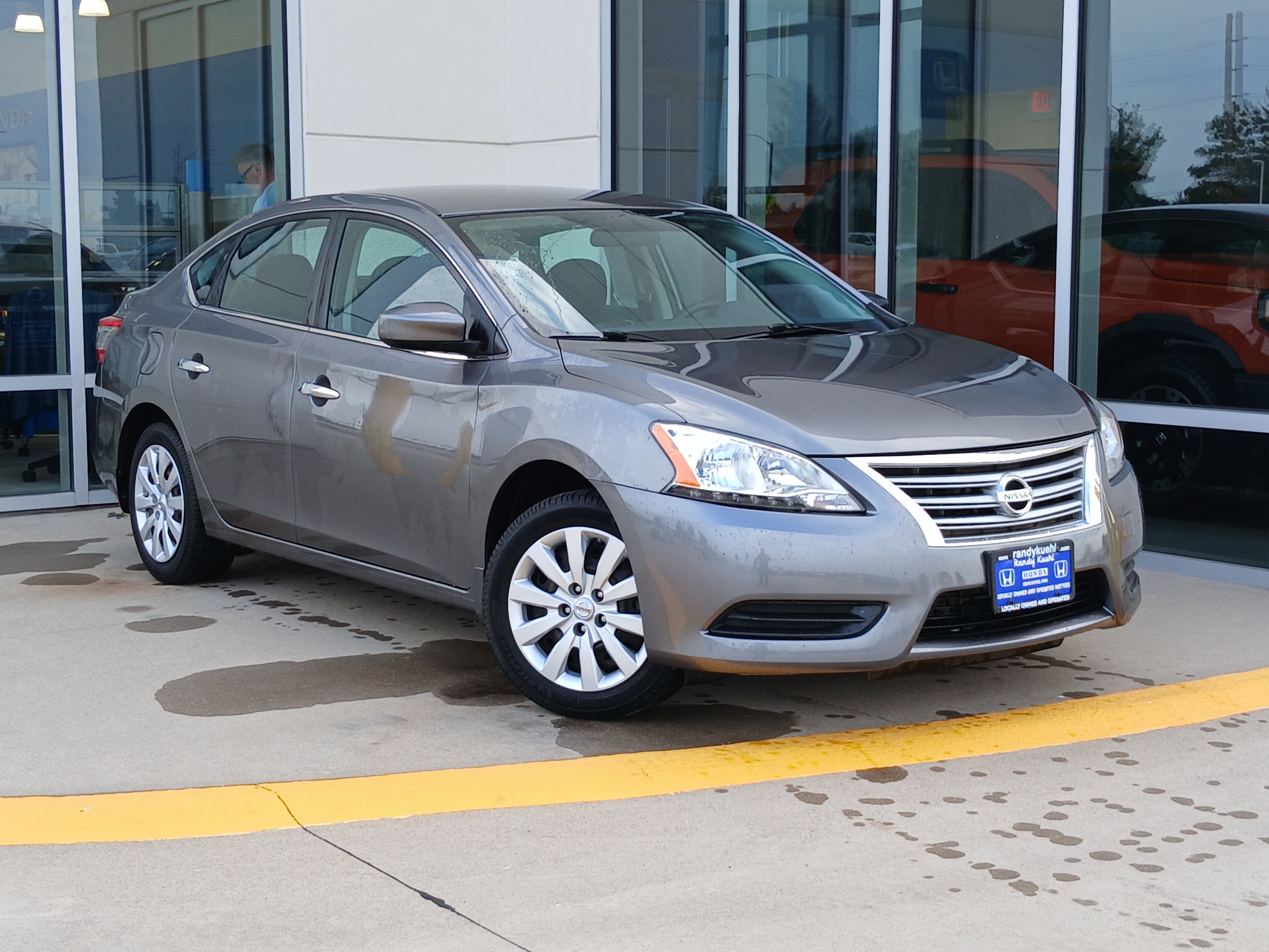 Used 2015 Nissan Sentra S FWD image 2