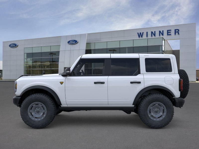 New 2025 Ford Bronco Badlands image 3