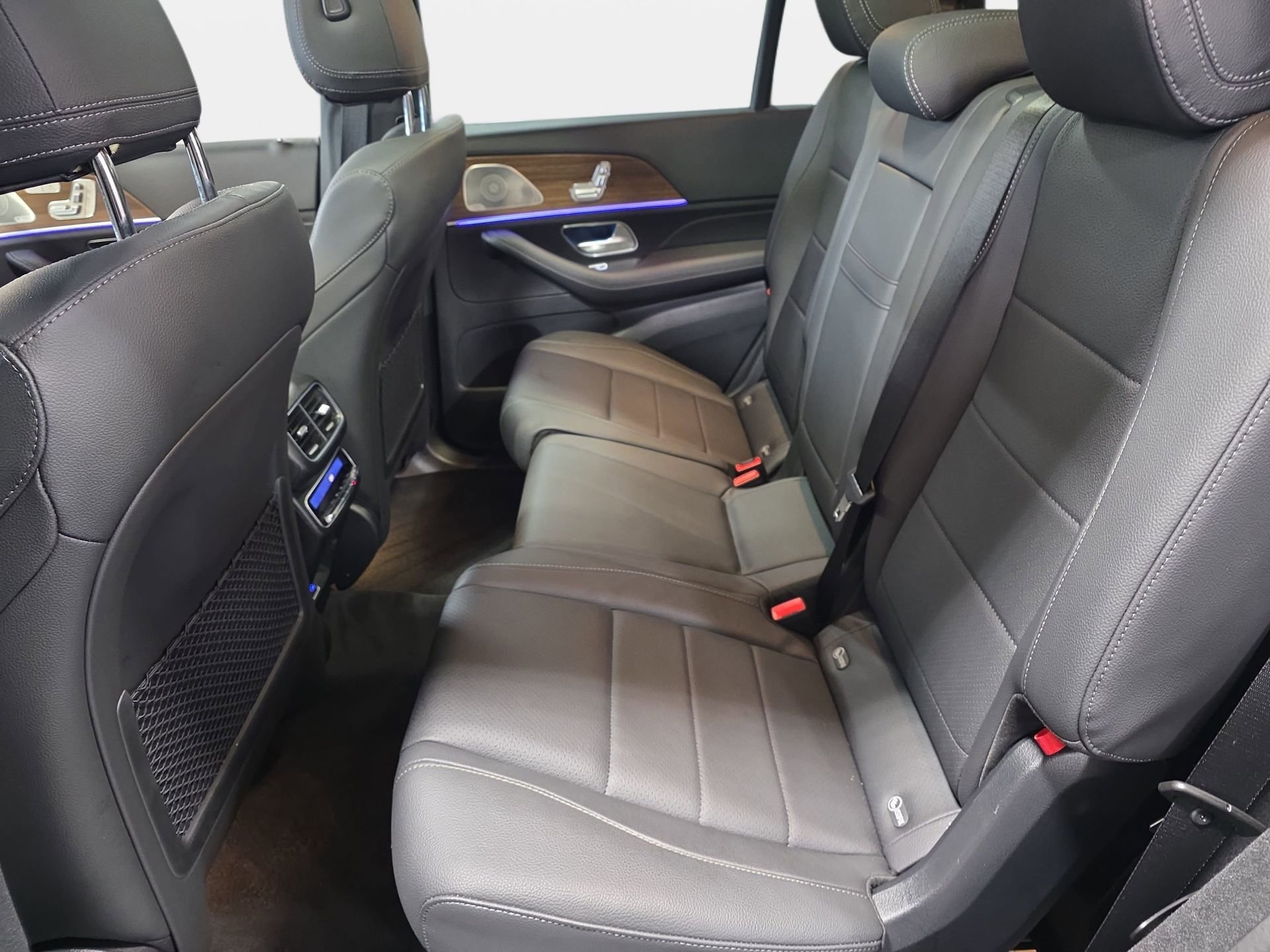 Certified 2025 Mercedes-Benz GLS 450 4MATIC image 14