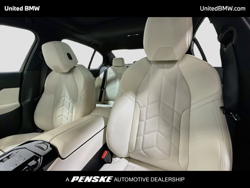 New 2027 BMW 530i w/ Premium Package RWD image 5