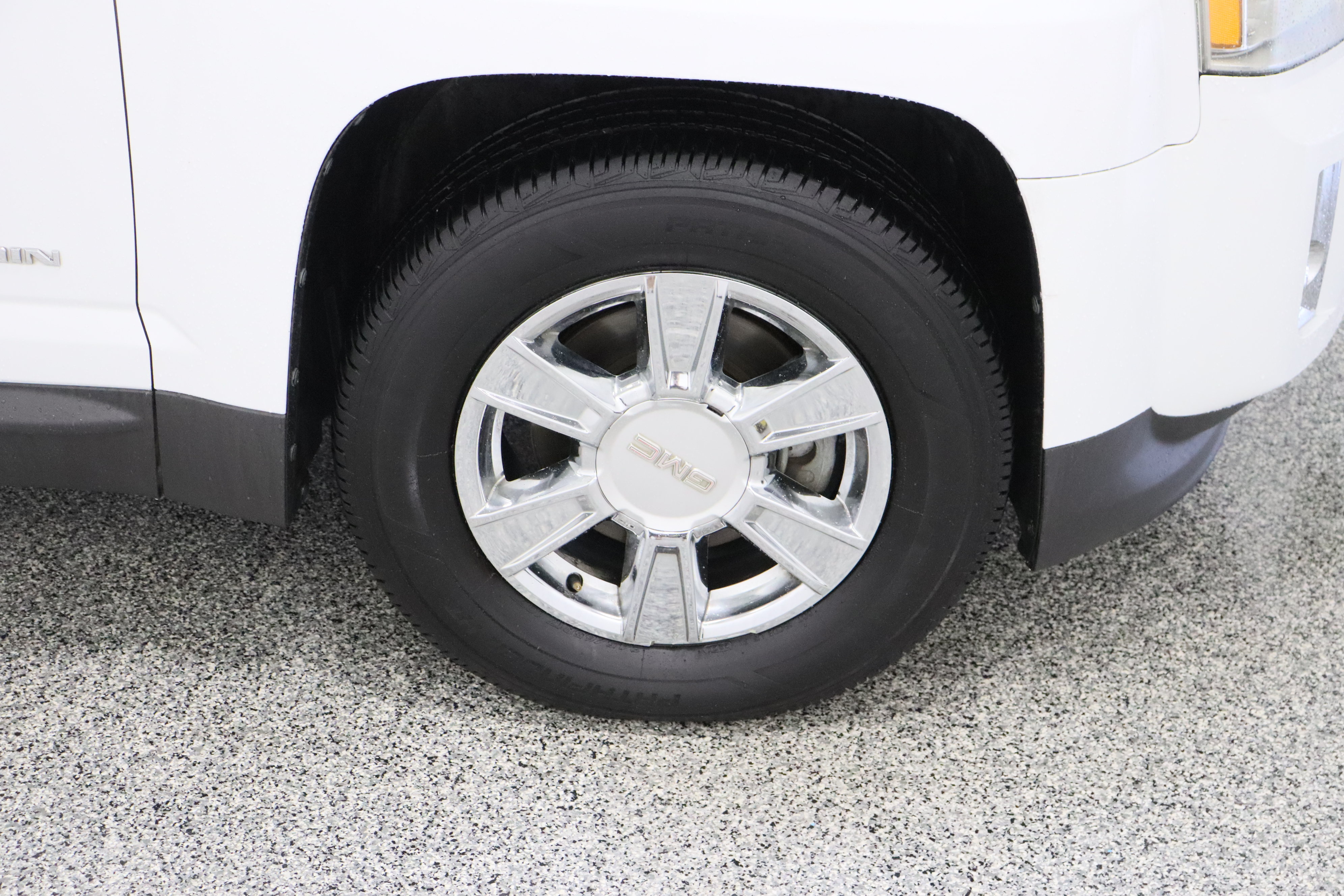 Used 2011 GMC Terrain SLE AWD/4WD image 5