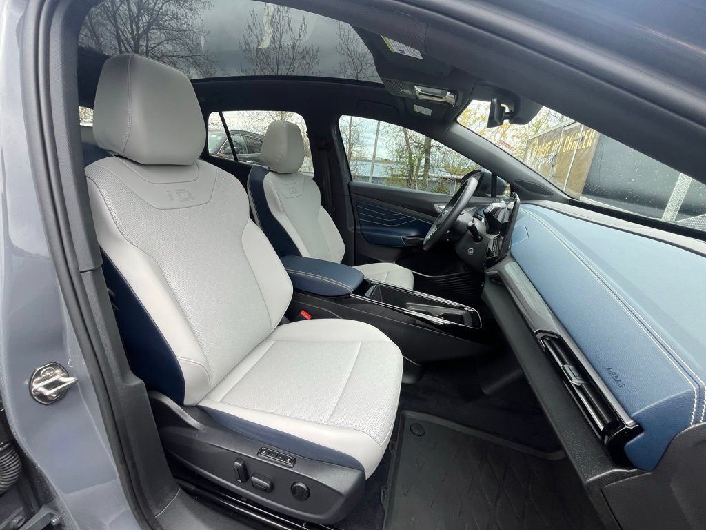 Certified 2024 Volkswagen ID.4 S RWD image 12