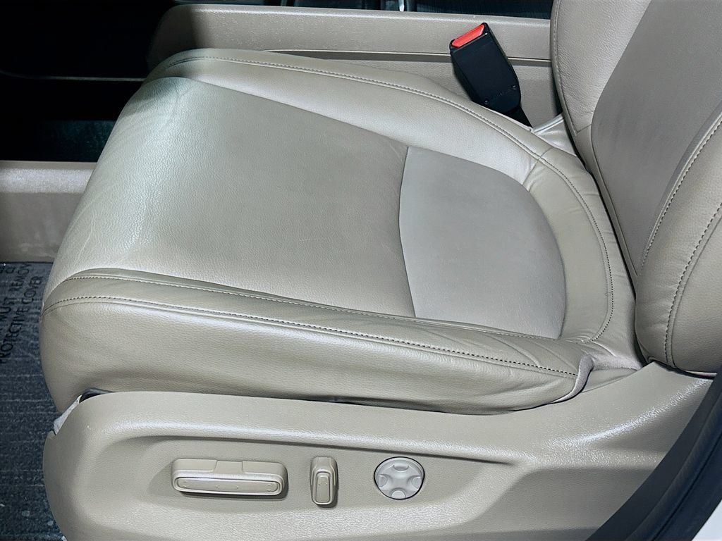 Used 2024 Honda Odyssey Touring image 17