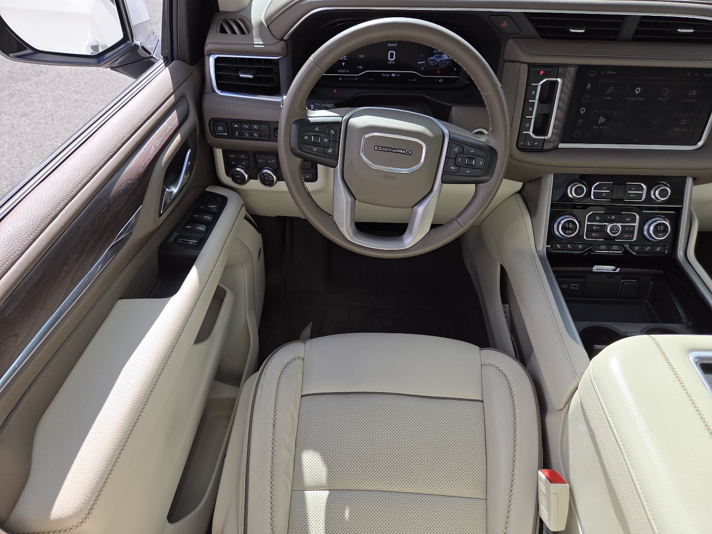 Used 2024 GMC Yukon Denali AWD/4WD image 31