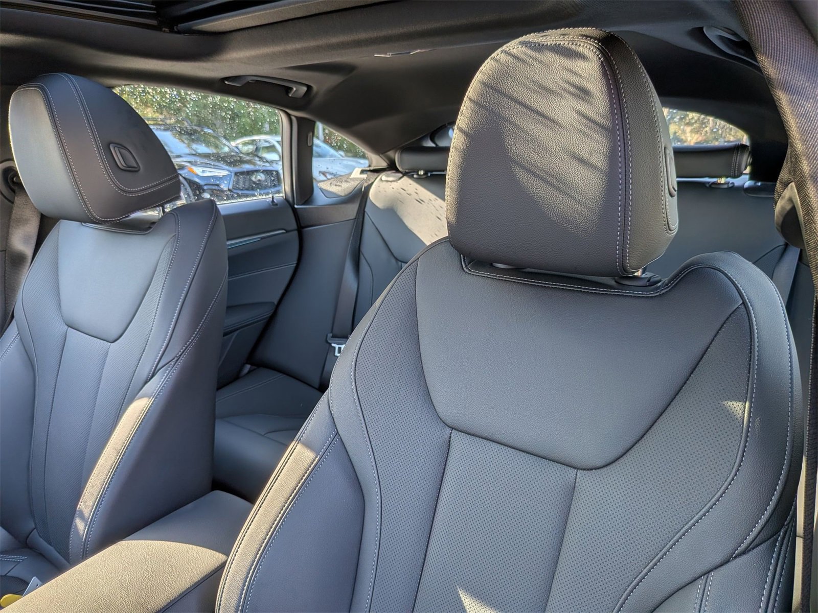 Used 2025 BMW 430i xDrive w/ Premium Package image 15